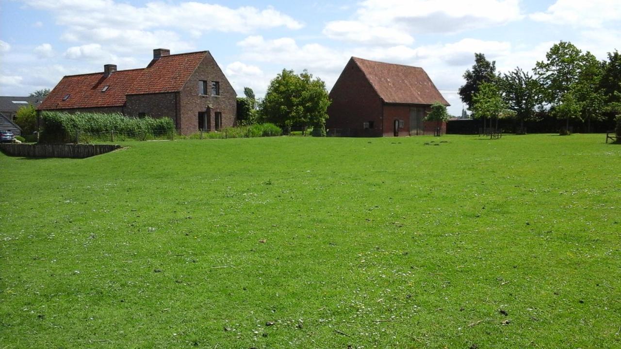 B&B De Hulst Izegem Luaran gambar